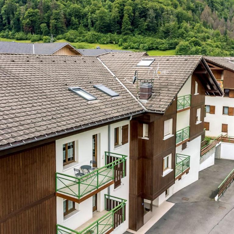 Slow Chalet Thônes lake & mountain 15 min to ski lift balcony parking - Appartement - 34