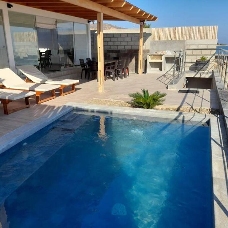 La Casa de David - Four-Bedroom House - 4