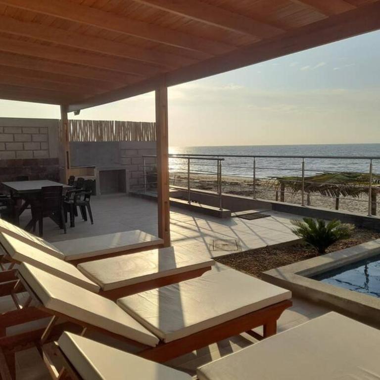 La Casa de David - Four-Bedroom House - 29