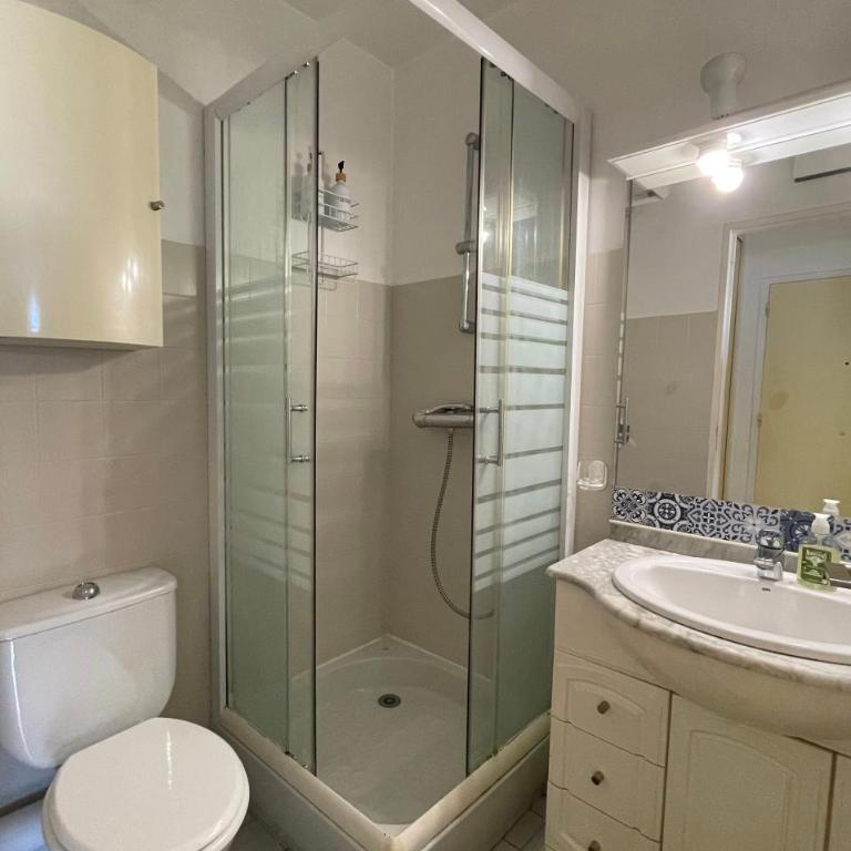 Superbe studio coin nuit Piscine et Tennis - Appartement 1 Chambre - 11