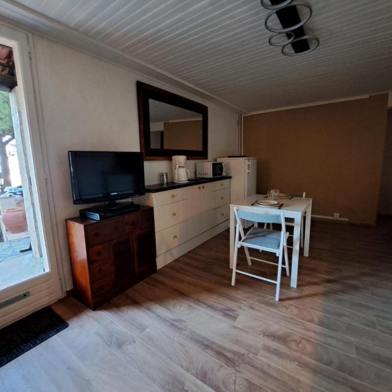 Au calme des Pins avec vue mer - Maison 1 Chambre - 40