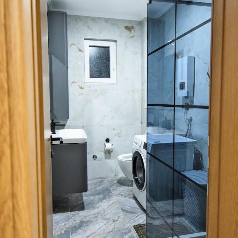 Sidro - One-Bedroom Apartment - 9