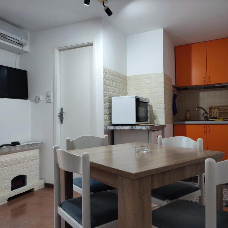 Apartman Jevtic Zlatibor - Apartman sa Pogledom na Bazen - 8
