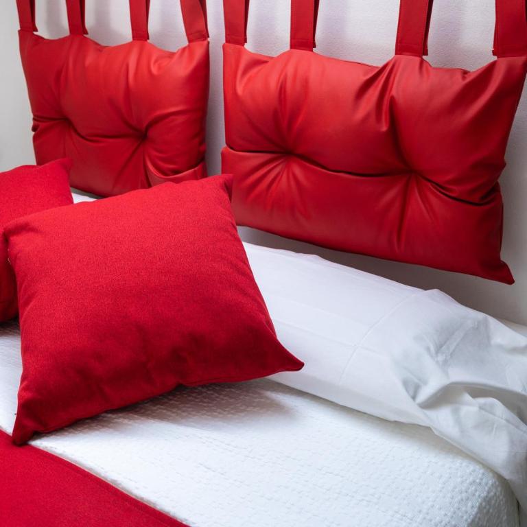 VOLCANO'S SUITE - ETNA - Private Room with Jacuzzi in Catania Center - Apartment - 8