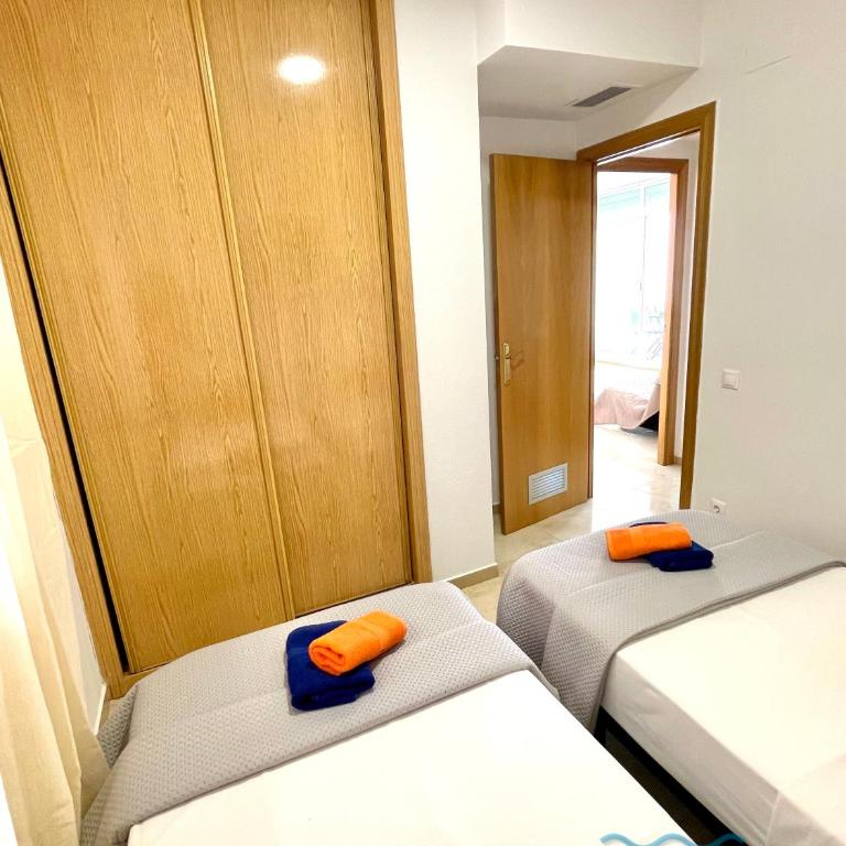 APARTBEACH GOLDEN I MUY LUMINOSO JUNTO PLAYA y CLIMATIZADO - Apartamento con vistas a la piscina - 27