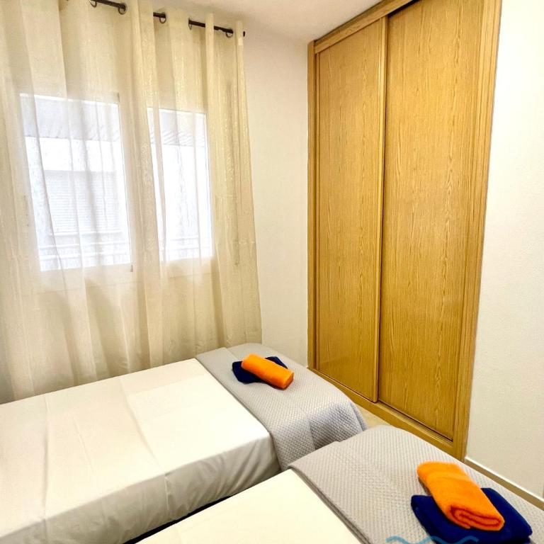 APARTBEACH GOLDEN I MUY LUMINOSO JUNTO PLAYA y CLIMATIZADO - Apartamento con vistas a la piscina - 28