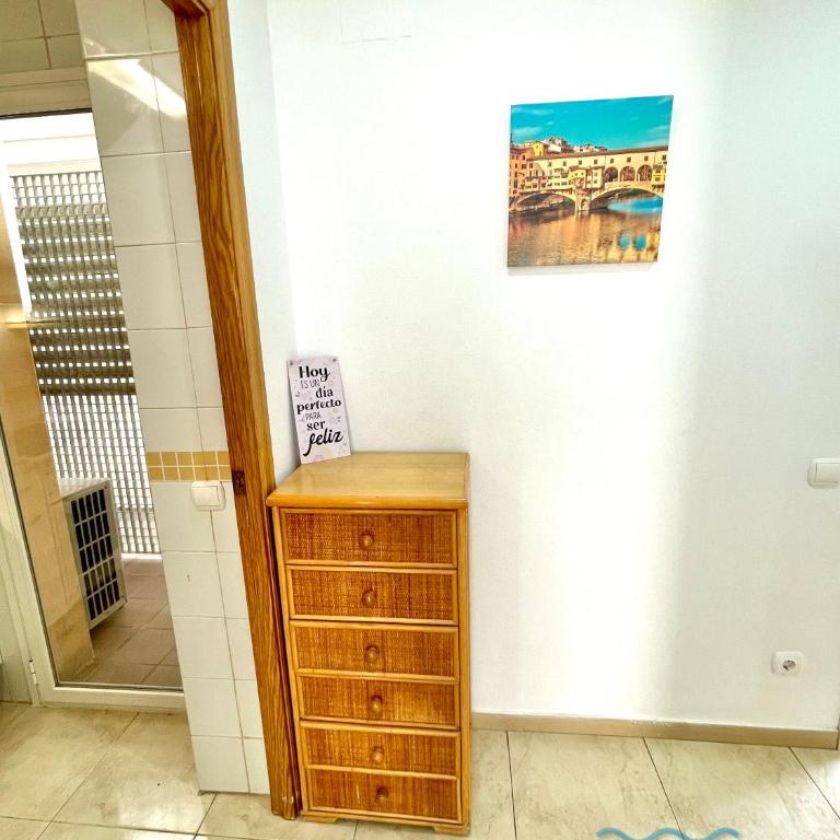 APARTBEACH GOLDEN I MUY LUMINOSO JUNTO PLAYA y CLIMATIZADO - Apartamento con vistas a la piscina - 29