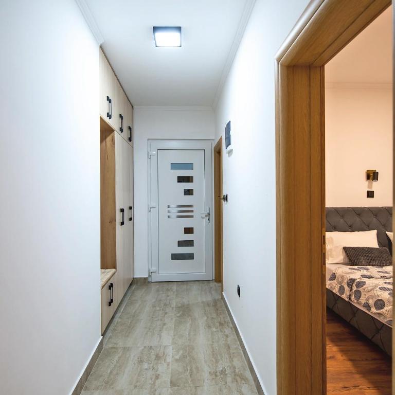 Sidro2 - One-Bedroom Apartment - 5