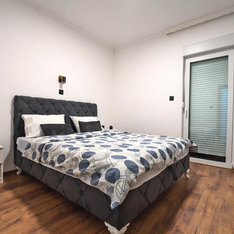 Sidro2 - One-Bedroom Apartment - 10