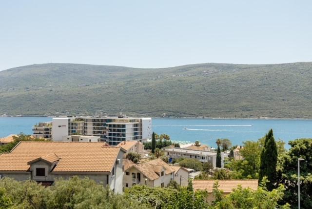 Vasiljevic Grand Apartment - Three-Bedroom Apartment - 33