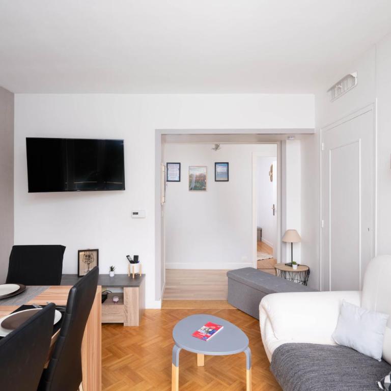 Appartement cosy 6 pers près du lac avec garage - Three-Bedroom Apartment - 65