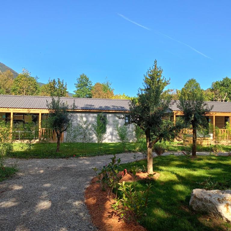 Camping La Marmotte - Chalet 3 Chambres - 1