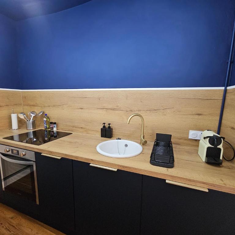 Suite chic, contemporaine au pied de la Cathédrale - Appartement 1 Chambre - 7