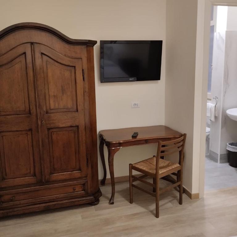 Hotel Internazionale - Camera Standard Matrimoniale/Doppia con Letti Singoli - 1