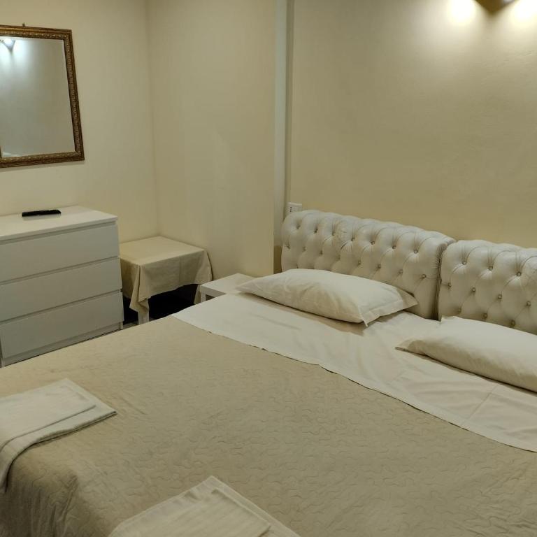 Hotel Internazionale - Camera Queen con Vasca Idromassaggio - 1