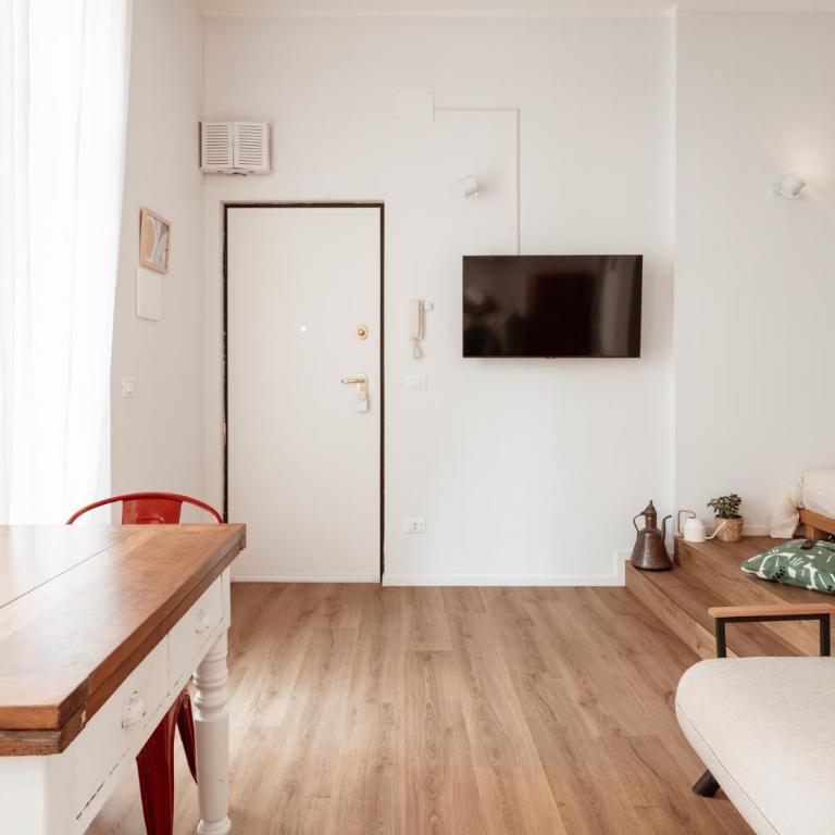 Mercanti Modern Flat - Balcony - Torino centro - Appartamento con 1 Camera da Letto - 9