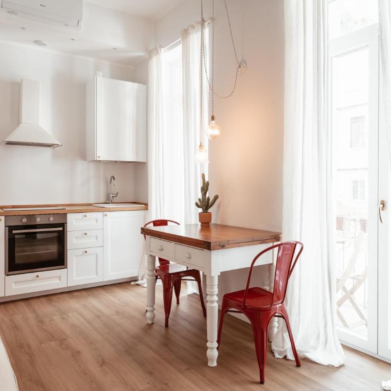 Mercanti Modern Flat - Balcony - Torino centro - Appartamento con 1 Camera da Letto - 3