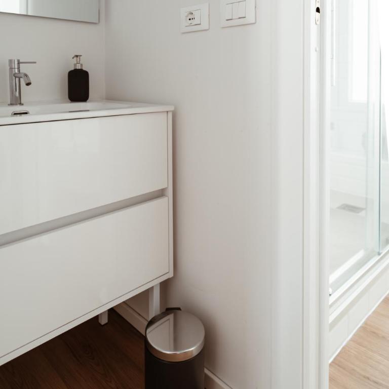 Mercanti Modern Flat - Balcony - Torino centro - Appartamento con 1 Camera da Letto - 18