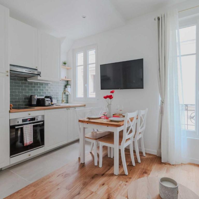 Charming Apt - 1BD-4P - Tour Eiffel - Invalides - Appartement 1 Chambre - 6