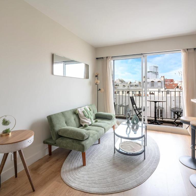 Studio avec balcon - Paris 17e - Studio - 1