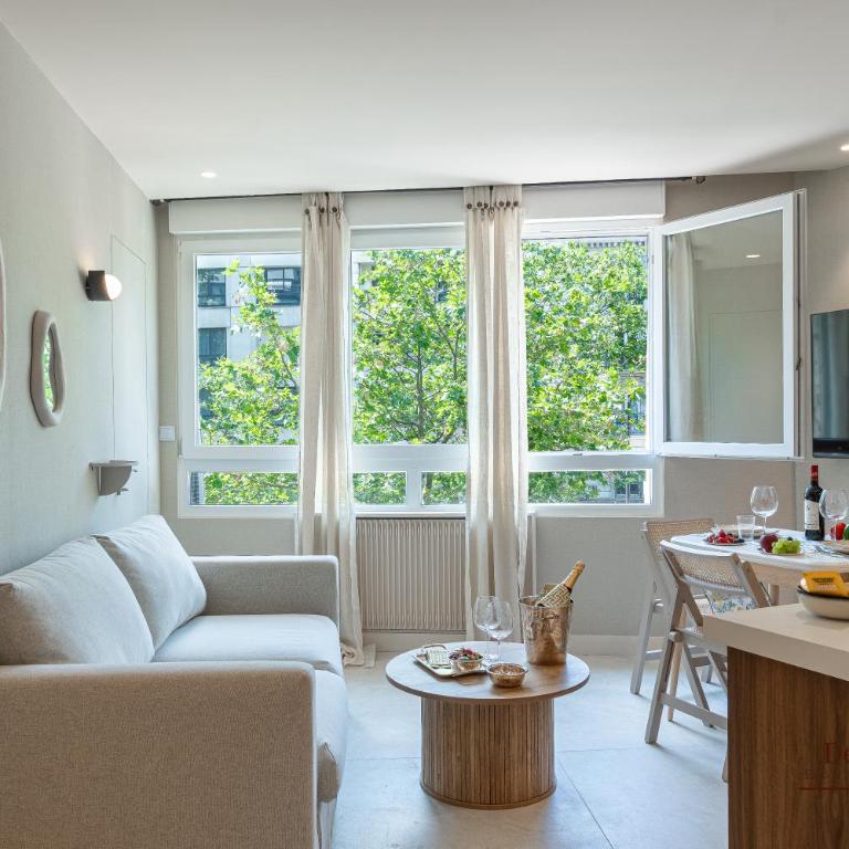 Montparnasse AC appartment in a prime location 22 -36M2 - Appartement 1 Chambre avec Baignoire Spa - 4