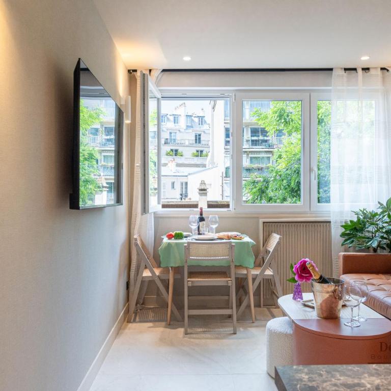 Montparnasse AC appartment in a prime location 22 -36M2 - Appartement 1 Chambre avec Baignoire Spa - 32