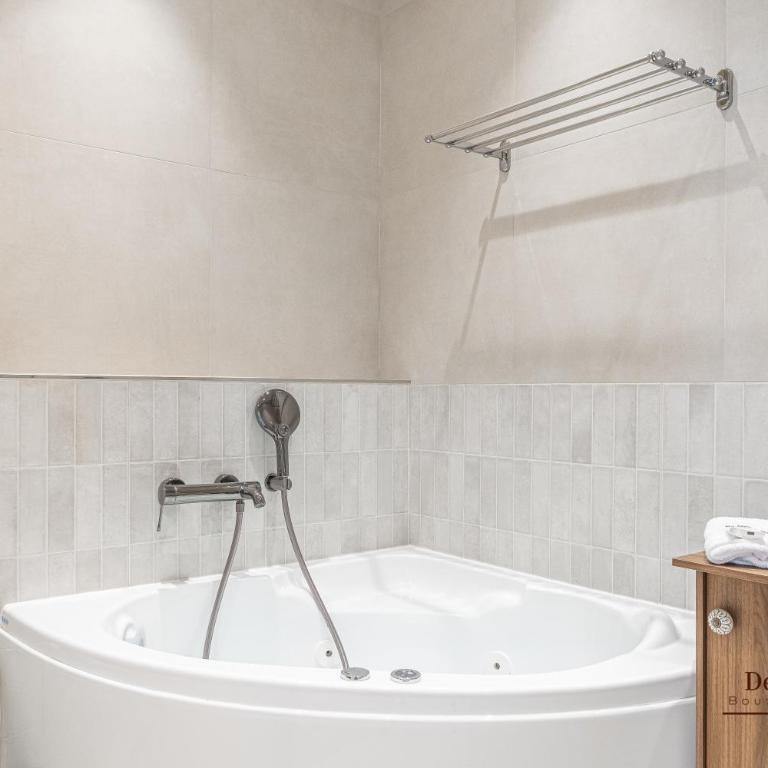 Montparnasse AC appartment in a prime location 22 -36M2 - Appartement 1 Chambre avec Baignoire Spa - 3