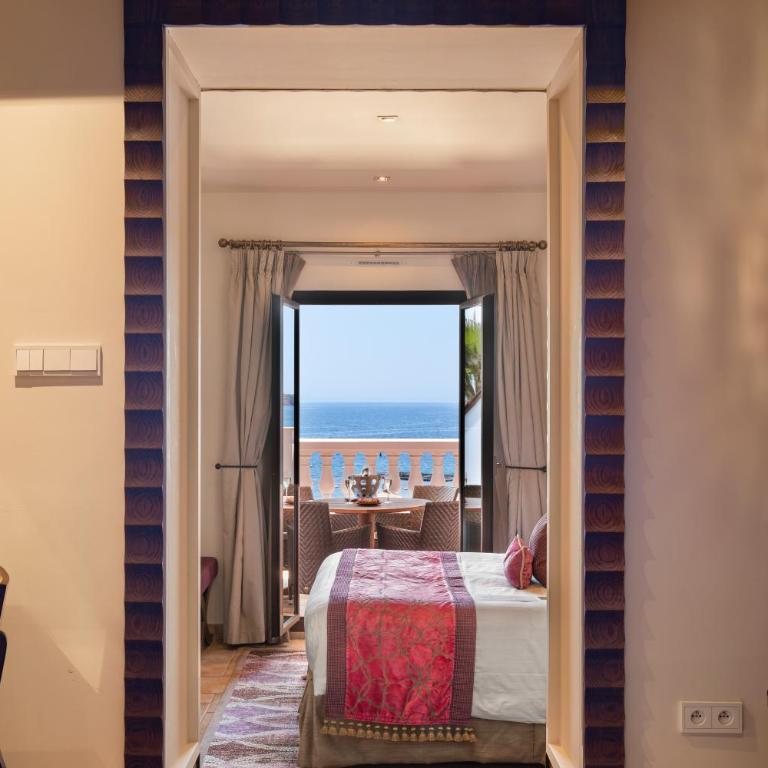 Tiara Miramar Beach Resort - Suite Lit King-Size avec Terrasse - Vue sur Mer - 2