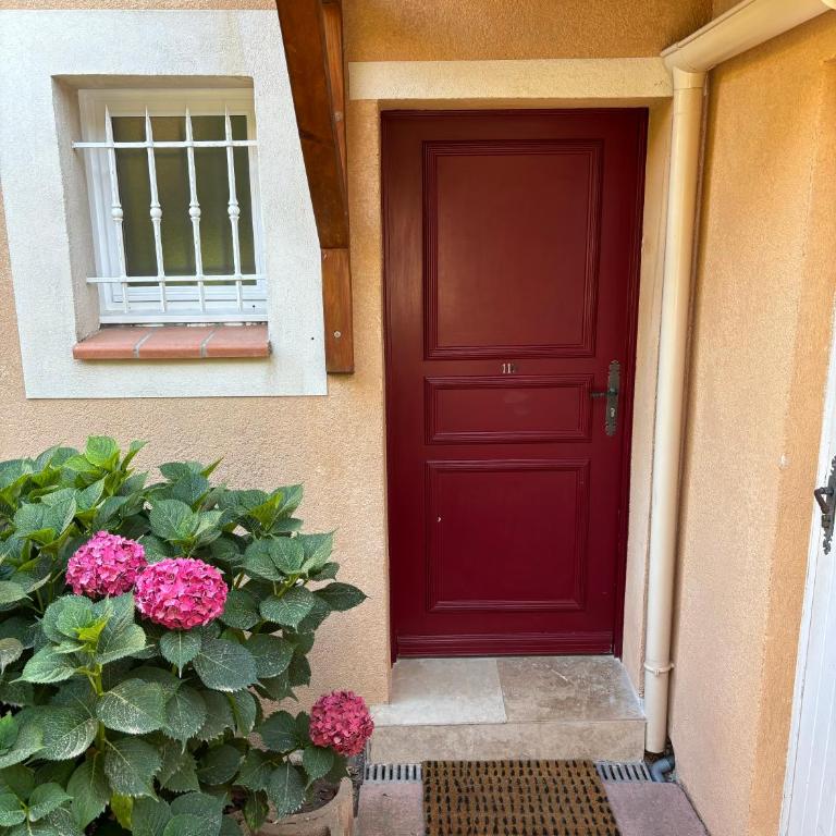 Bastidon paisible dans résidence avec piscine - Maison 1 Chambre - 24