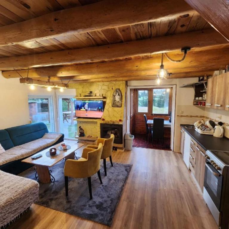 Vila Gardašević - Three-Bedroom House - 3