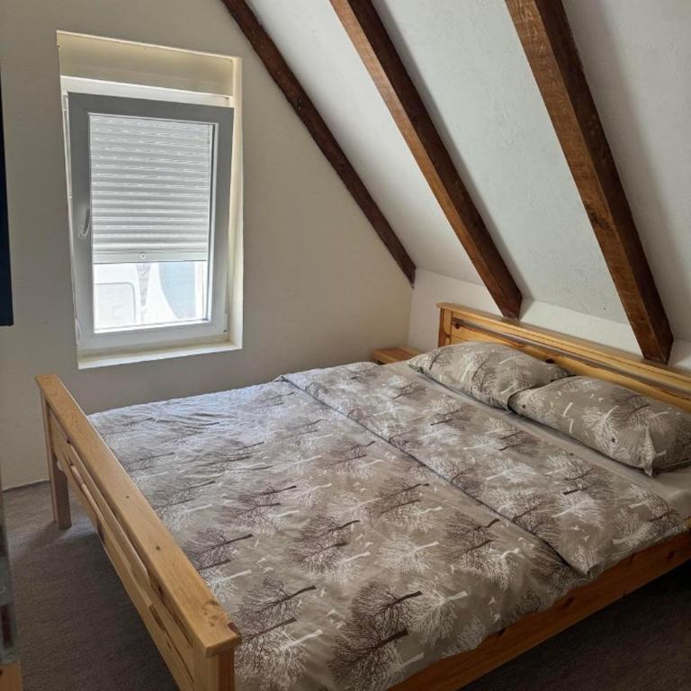 Vila Gardašević - Three-Bedroom House - 9