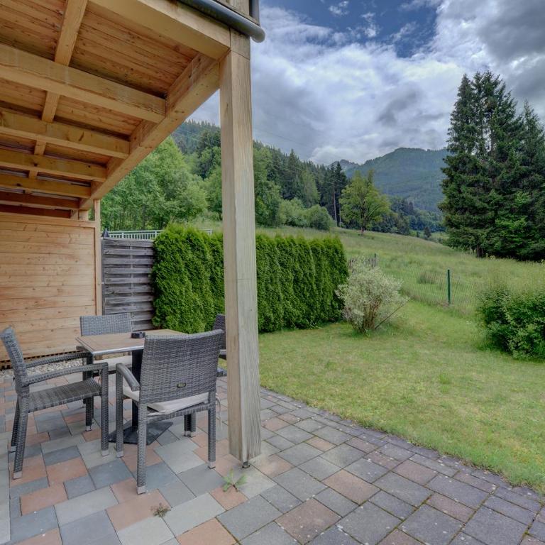 Residenz an der Burg by Kaprun Rentals - Deluxe Apartment mit 1 Schlafzimmer und Gartenblick - 5