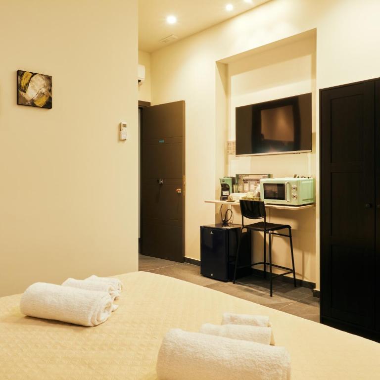 HUB Rooms - Doppelzimmer mit eigenem Bad - 6