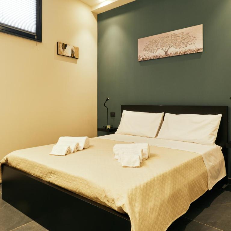 HUB Rooms - Doppelzimmer mit eigenem Bad - 7