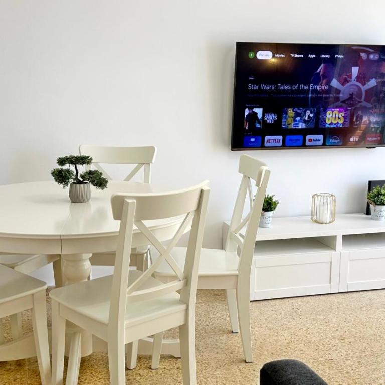 ROMA 5 - PLAYA DE GANDIA - Alquiler solo a familias - Apartamento de 3 dormitorios - 2