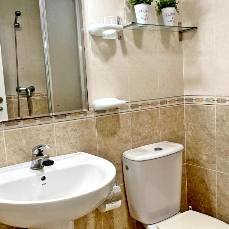 ROMA 5 - PLAYA DE GANDIA - Alquiler solo a familias - Apartamento de 3 dormitorios - 4