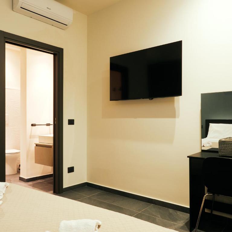 HUB Rooms - Doppelzimmer mit eigenem Bad - 7