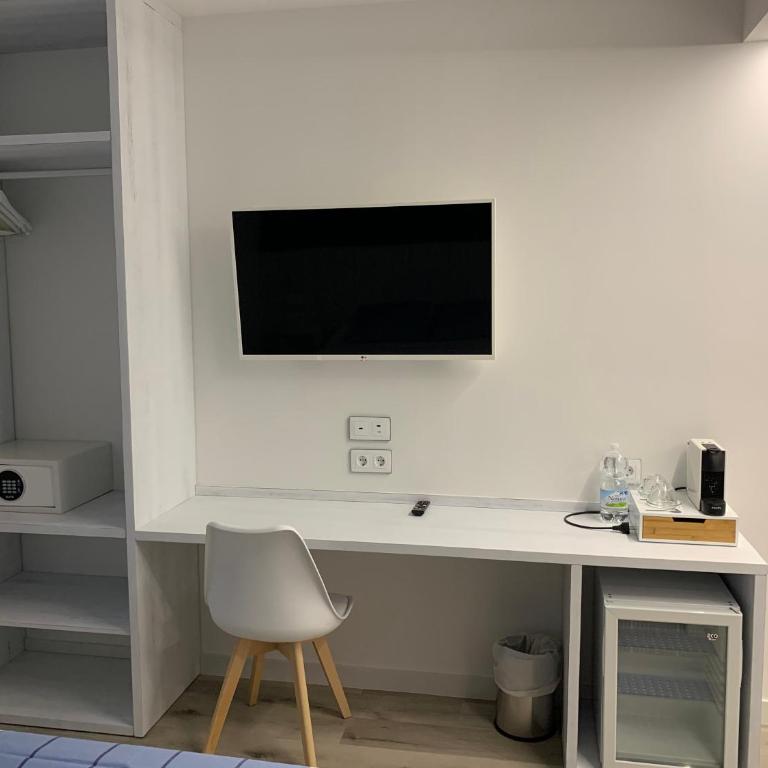Nerja Casual Rooms - Habitación Doble Superior - 2 camas - 8