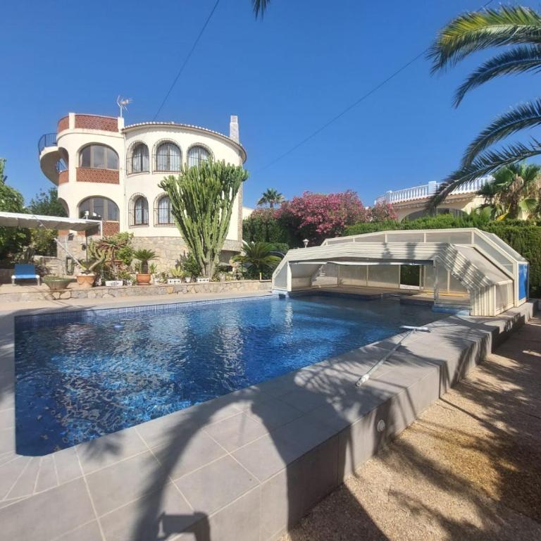 Chalet Los Almendros con piscina privada - Casa de 2 dormitorios - 1