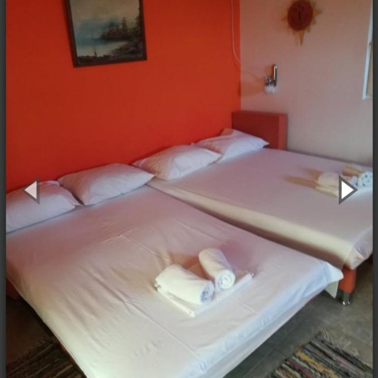 Iris - Kuća sa 2 Spavaće Sobe - 4