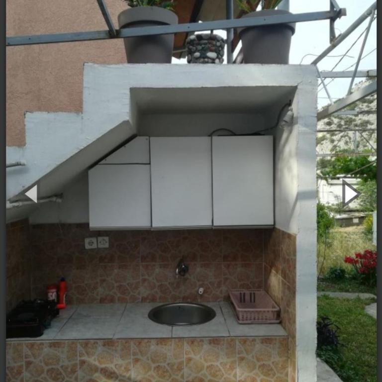 Iris - Kuća sa 2 Spavaće Sobe - 8