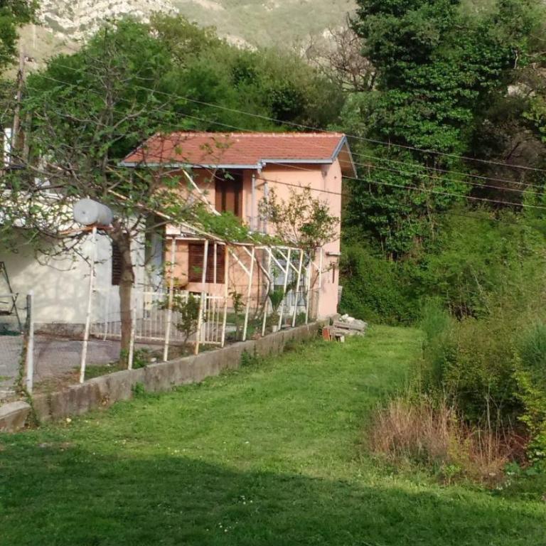 Iris - Kuća sa 2 Spavaće Sobe - 9