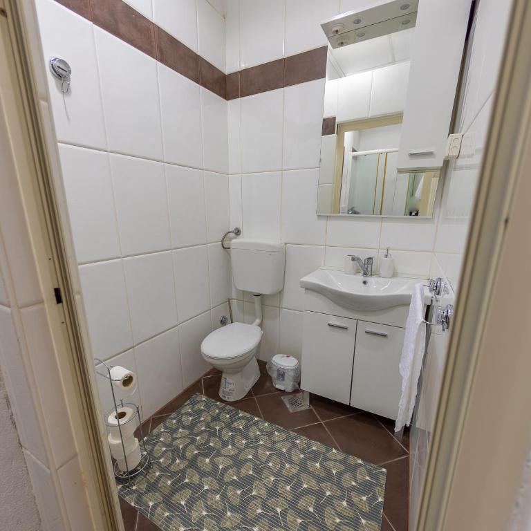 Aura Central Apartment - One-Bedroom Apartment - 15