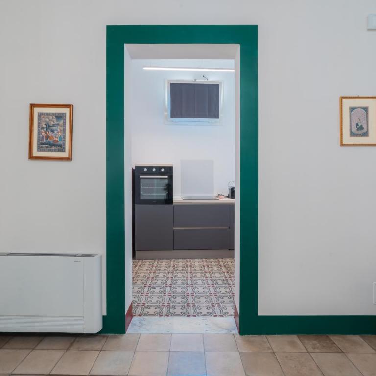 LOTUS APARTMENT Full Kitchen & Balcony in Lecce Historic Centre - One-Bedroom Apartment - 6