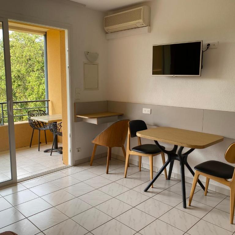 Résidence Du Golf - Studio 82 ft² - 10
