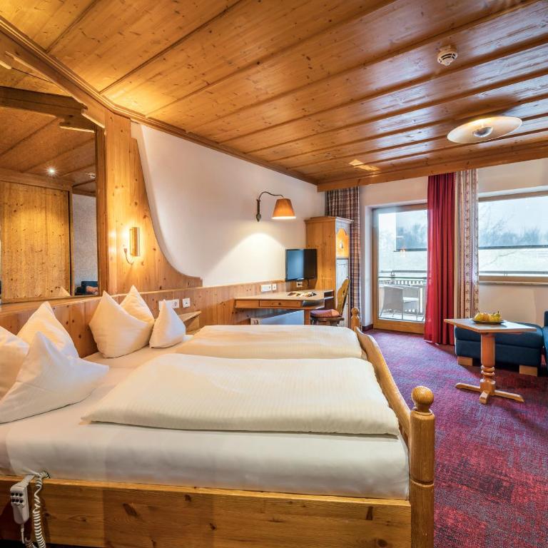 Hotel am Haslinger Hof - Doppelzimmer mit Balkon - 1