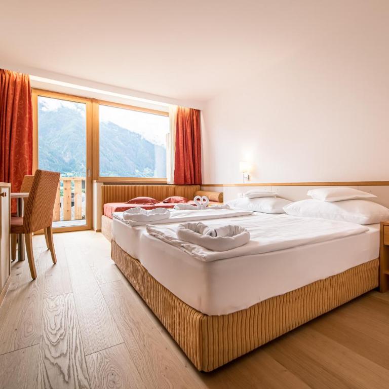 Hotel Taufers - Chambre Double - Vue sur Montagne - 1