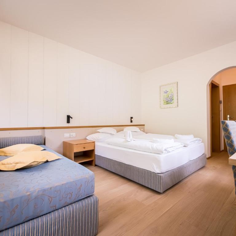 Hotel Taufers - Chambre Double avec Balcon - 5