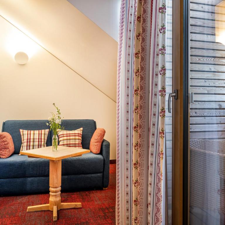 Hotel am Haslinger Hof - Doppelzimmer mit Balkon - 3