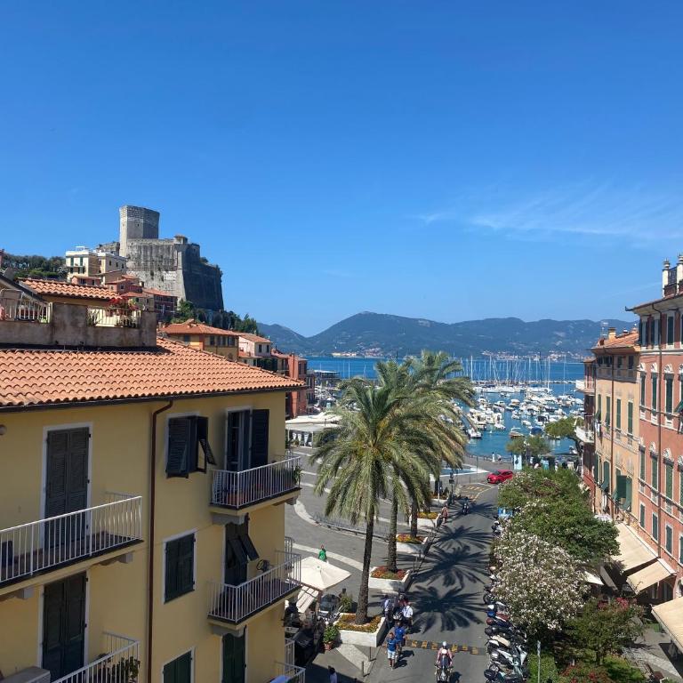 Bussola In Holidays - Lerici - Suite con Vista Mare - 1